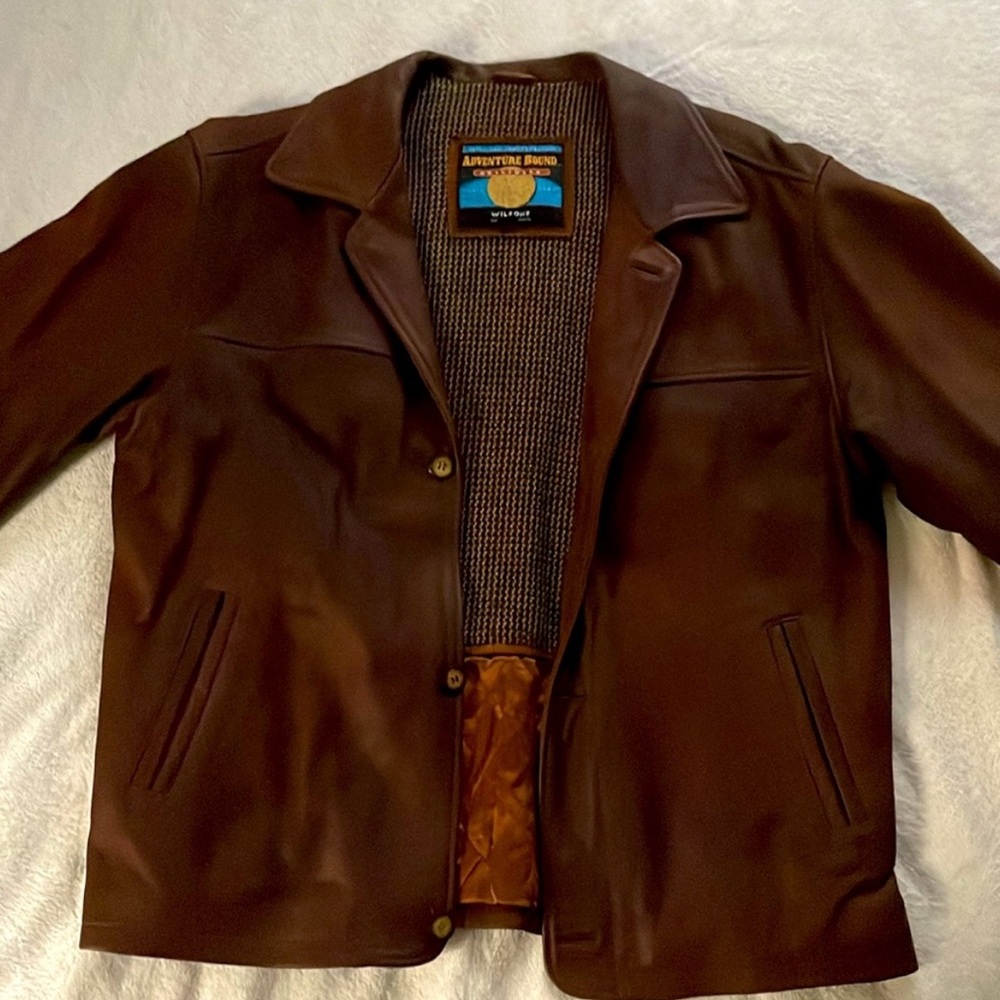 Brown Leather Jacket. L